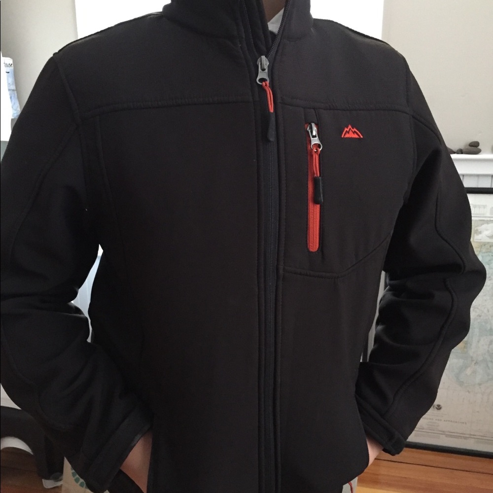Snozu shell jacket